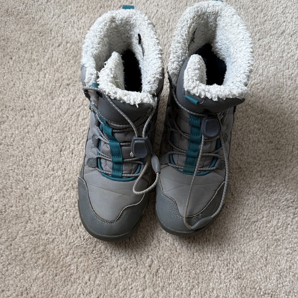 Merrell Kids Gray and Teal Boots